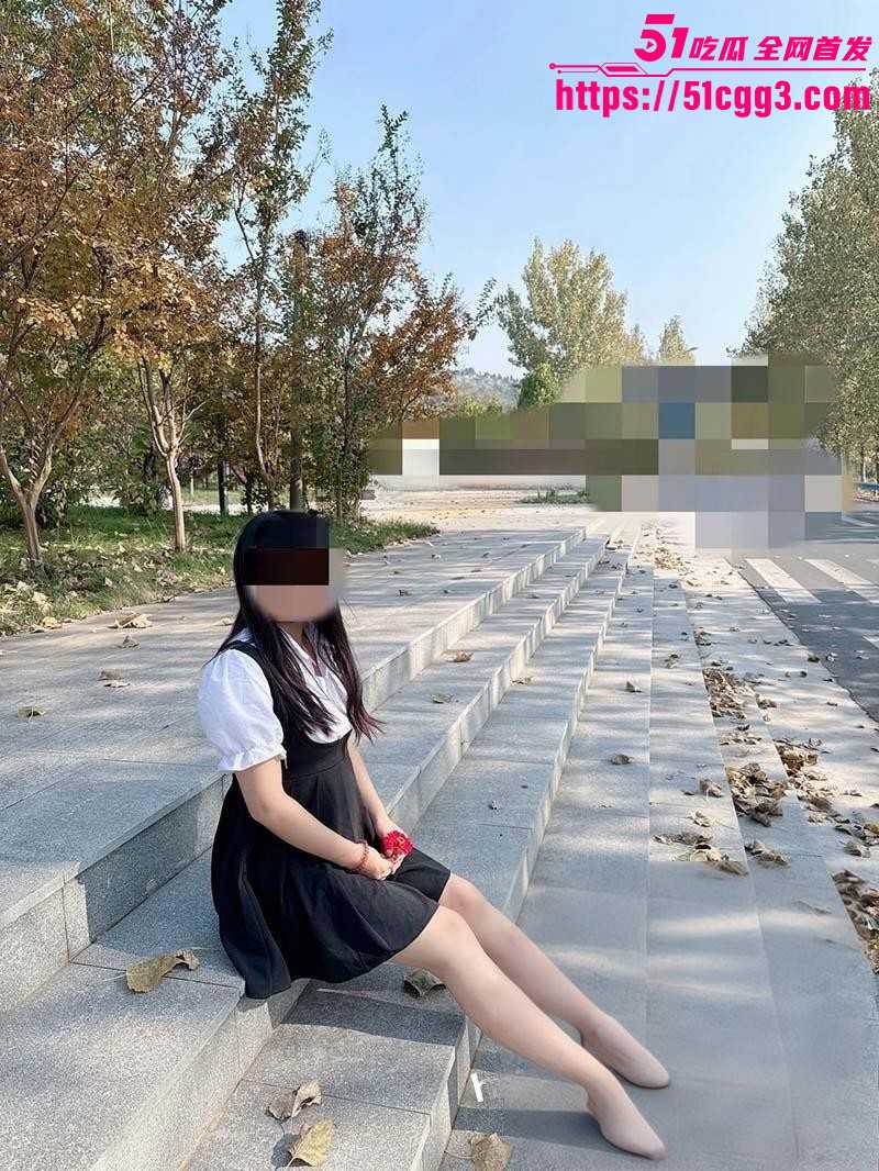 妹妹的第一次给了我与妹妹打野战01