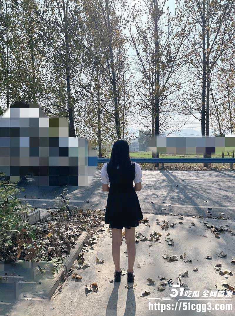 妹妹的第一次给了我与妹妹打野战03