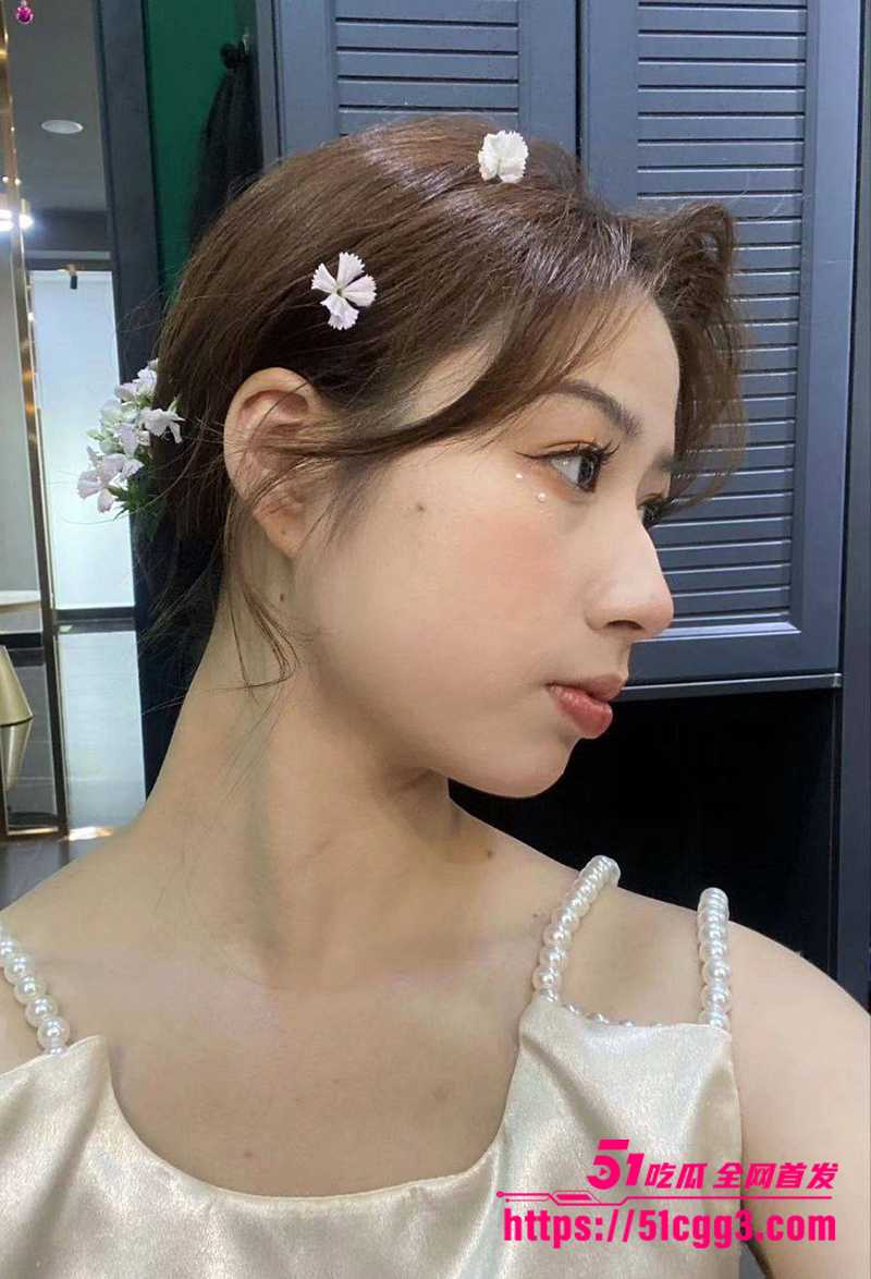 广州反差白虎妹周思琪不雅视频流出 3 拷贝