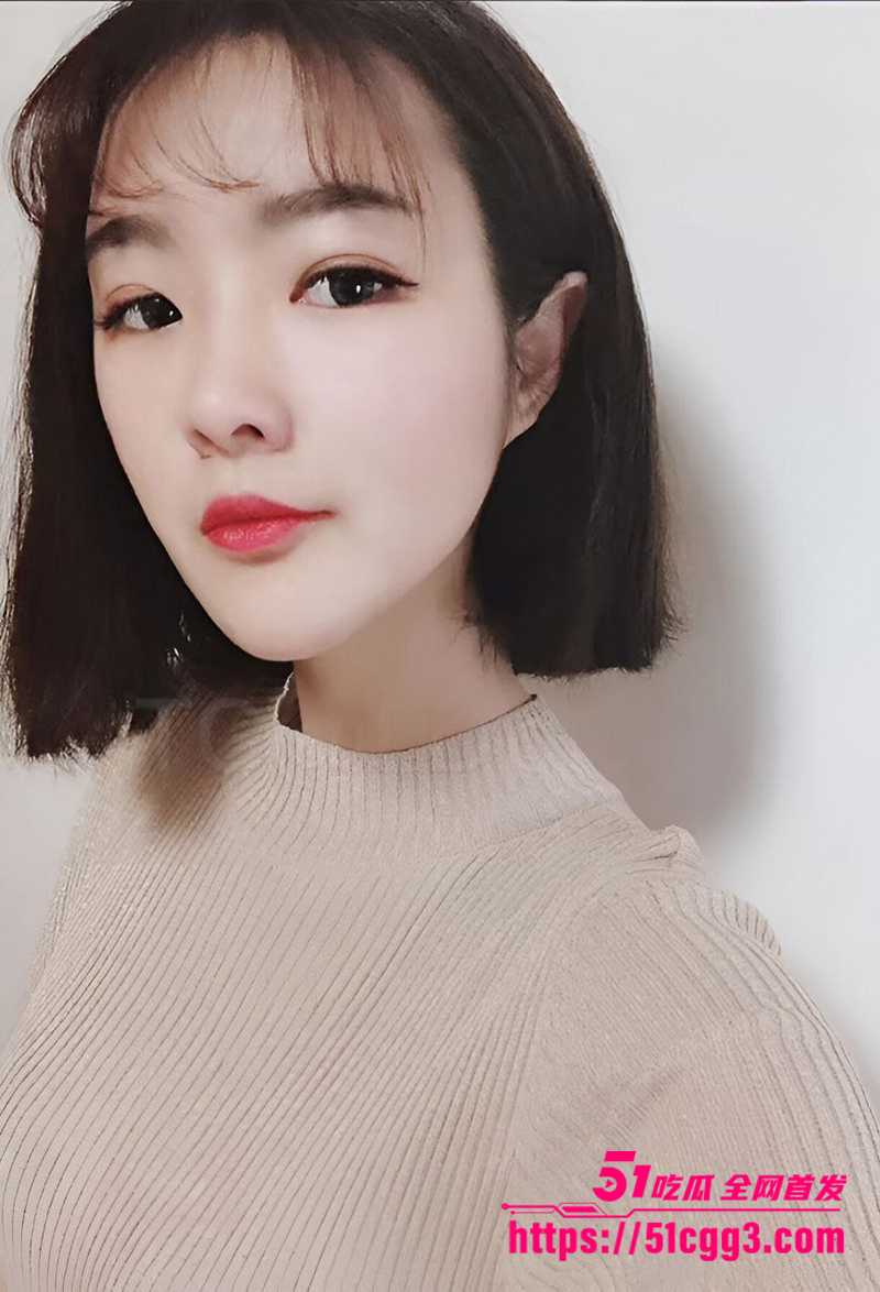 新疆王千慧裸贷曝光 6 拷贝