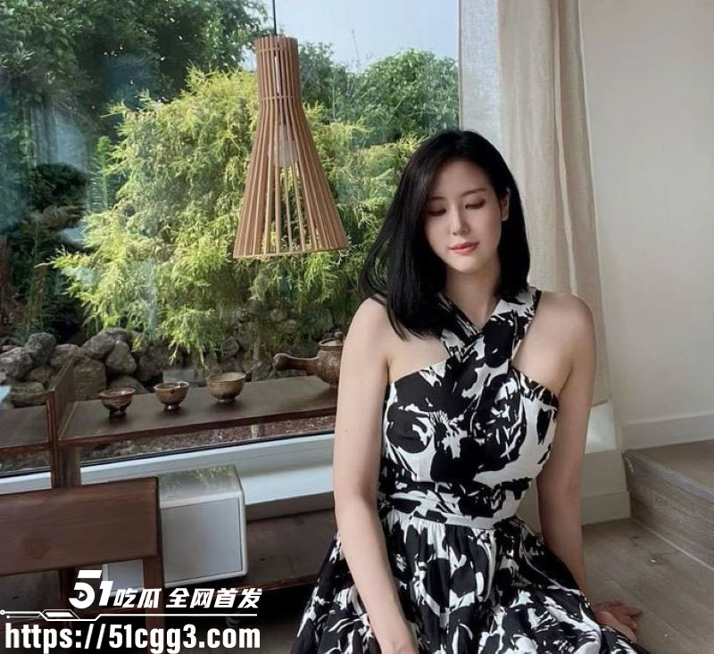 邮政少妇蓉蓉大尺度露出视图 1