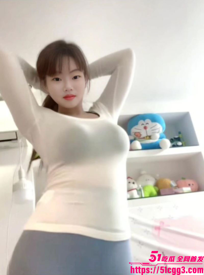 浙江05年巨乳学妹王晴裸贷调教视频 3