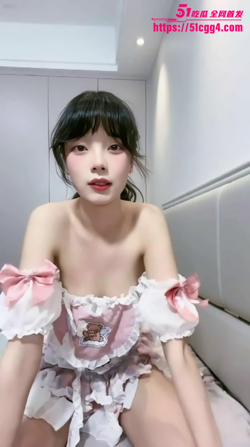 梦梦反差骚妹视频娇喘颤抖1