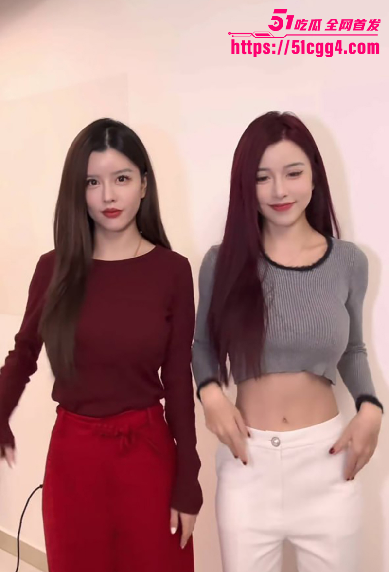 双胞胎女星组合BY2成都演唱会露点炸场2拷贝