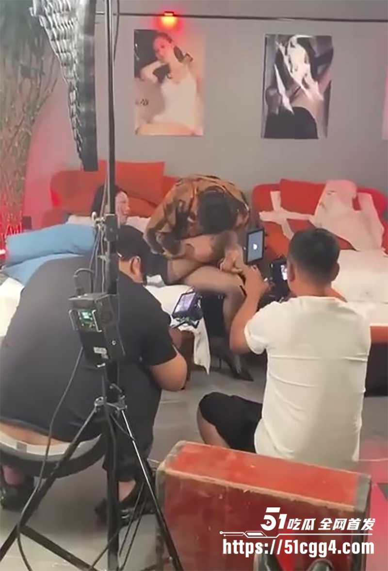 麻豆传媒招聘演员宣传花絮流出 5 拷贝