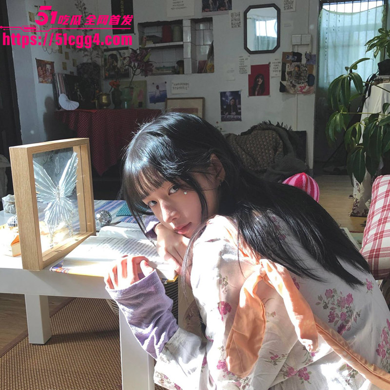 赵虹 在阴蒂涂抹风油精2