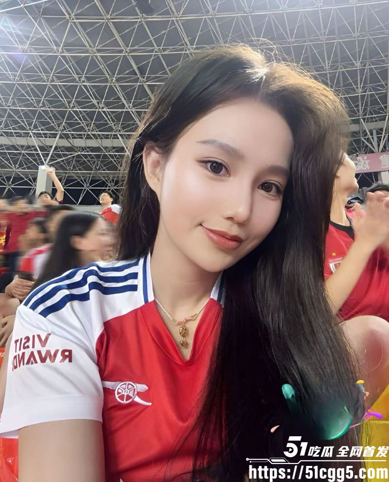 亚泰U21刘议阳出轨裸聊 3