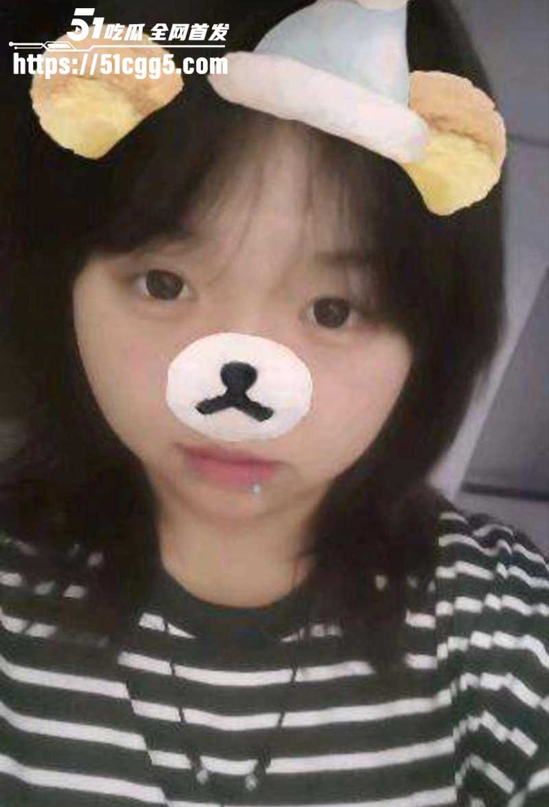 山西太原学生妹辛诗雨不雅视频曝光 4 拷贝