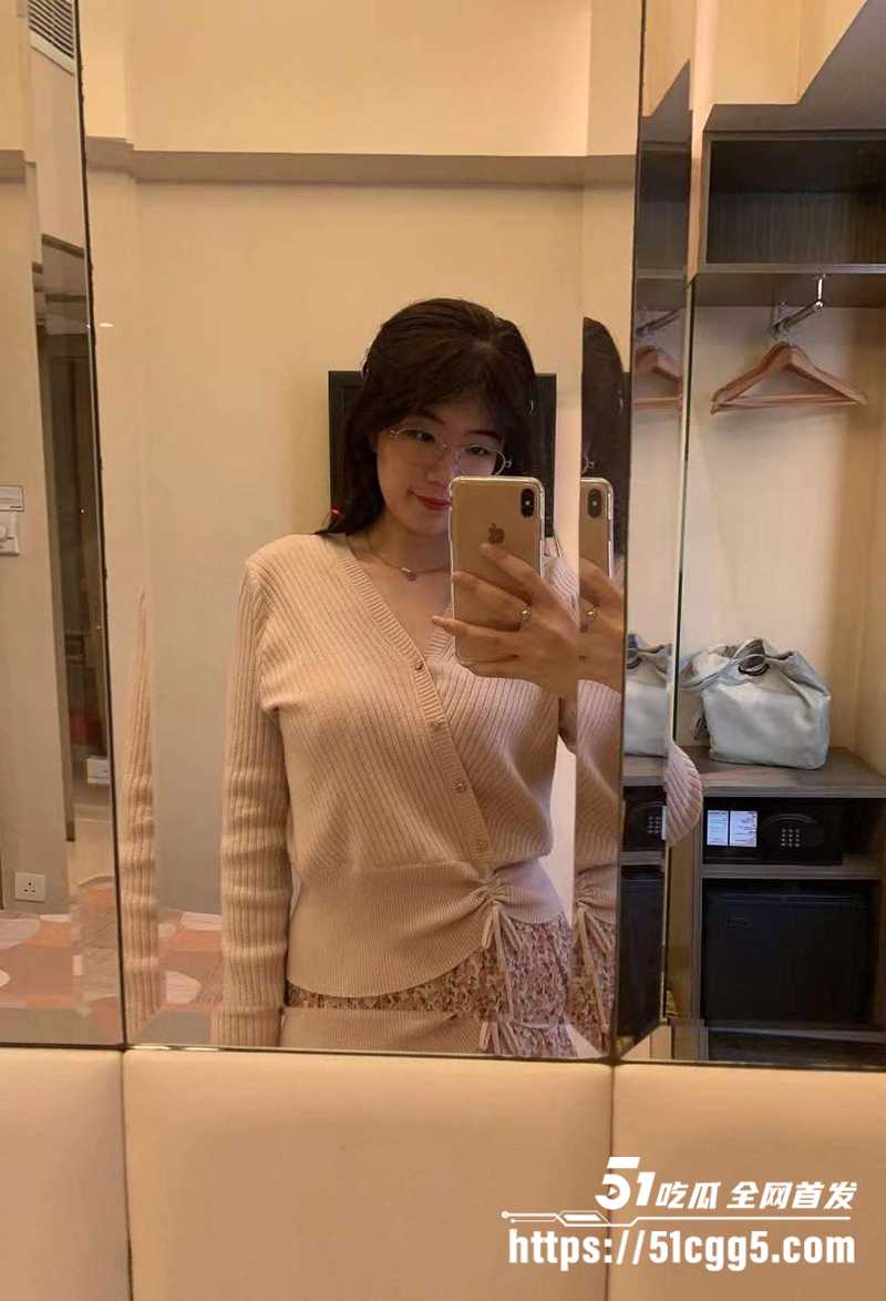 中国石油大学博士生郑琪沅调教露出视频泄密5拷贝