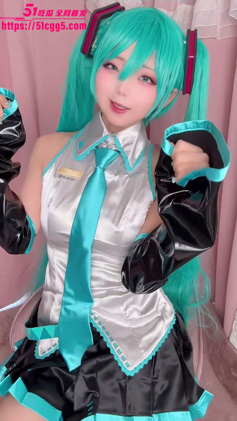 chuchu初音未来自慰写真1