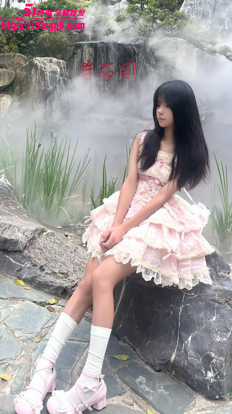 何欣华与男友性爱视频2