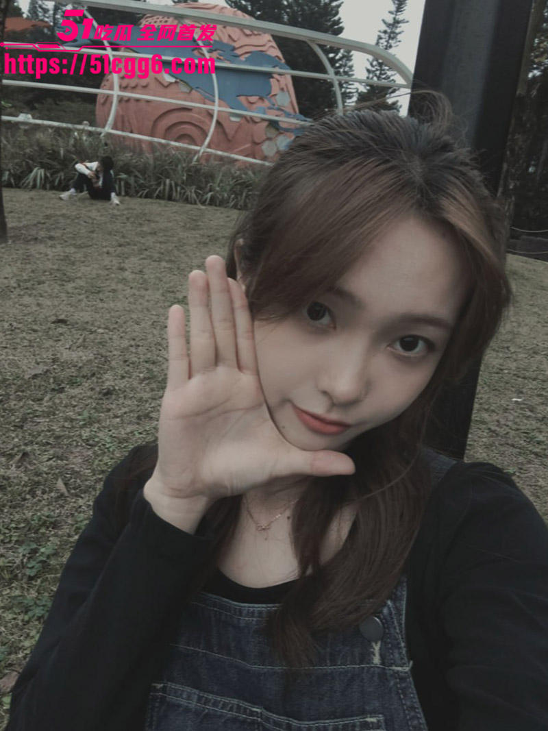 许梓与男友性爱视频2