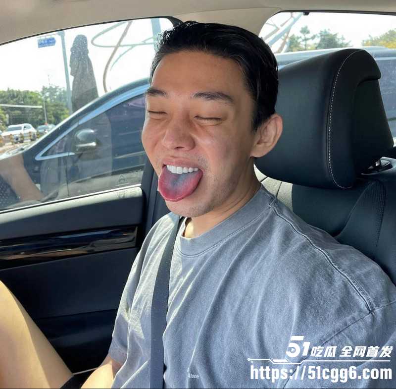 韩国影帝刘亚仁现身上海gay吧012