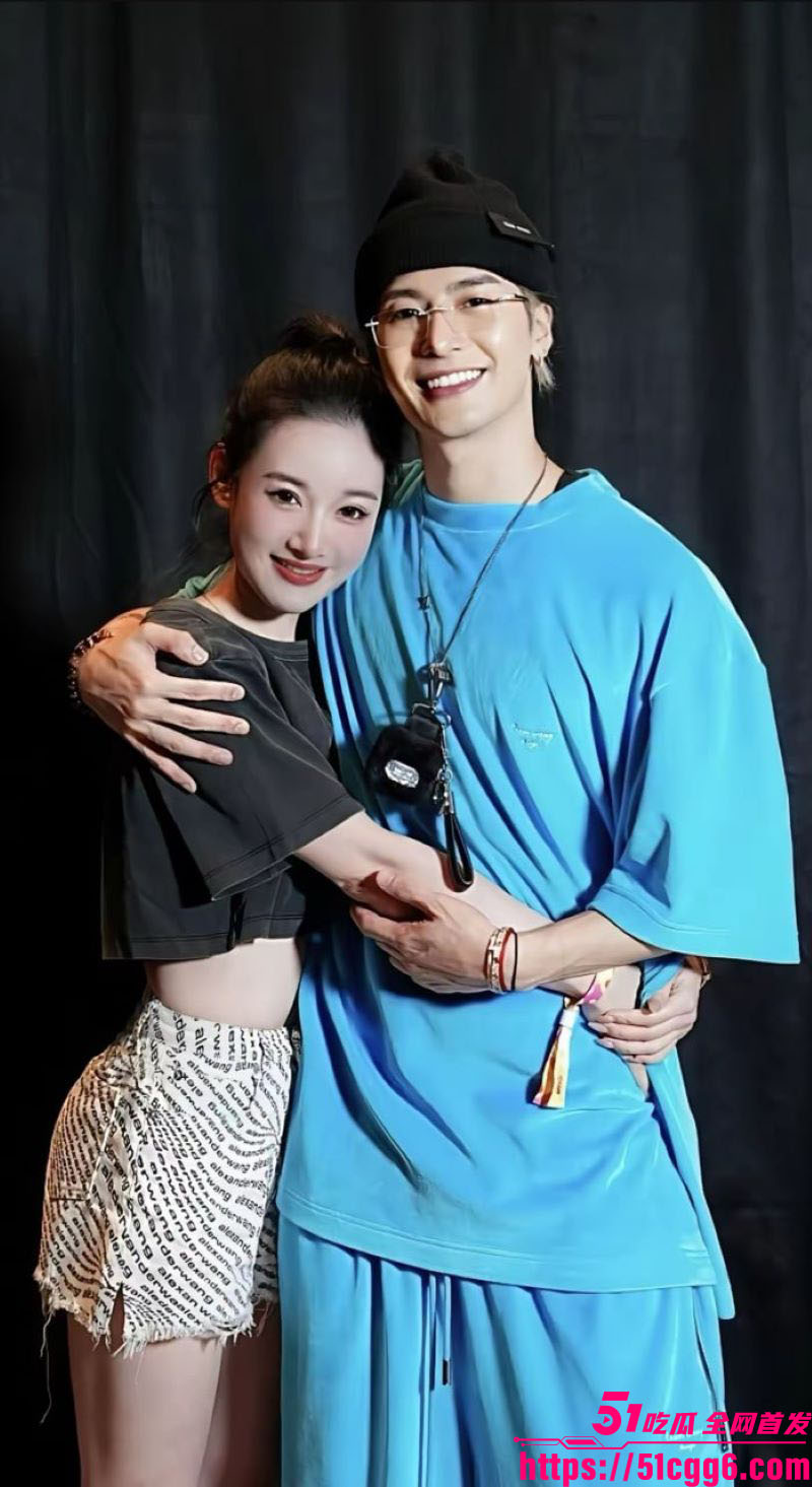 王嘉尔私生活乱象曝光 6