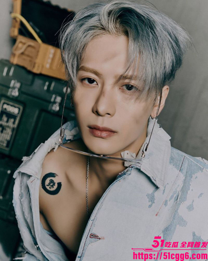 王嘉尔私生活乱象曝光 9