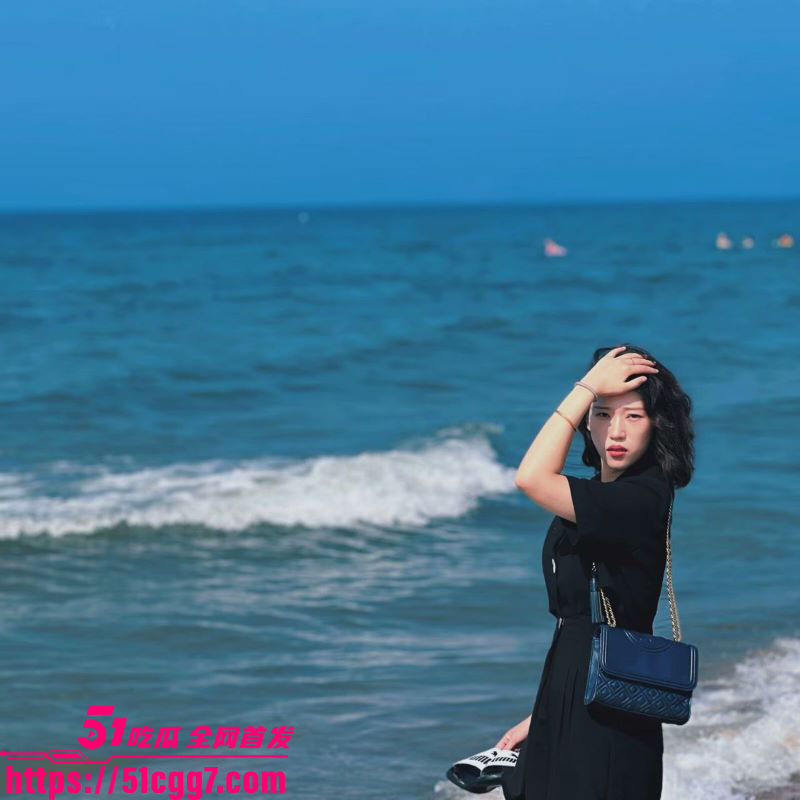 已婚少妇慧慧偷人升级到多人群P 2 已婚少妇慧慧偷人升级到多人群P 2